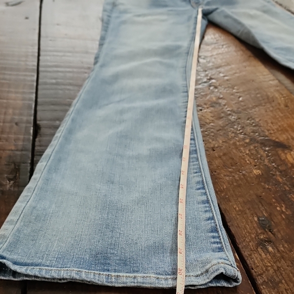 American Eagle Outfitters Light Wash Boot Cut Jeans - Picture 2 of 9